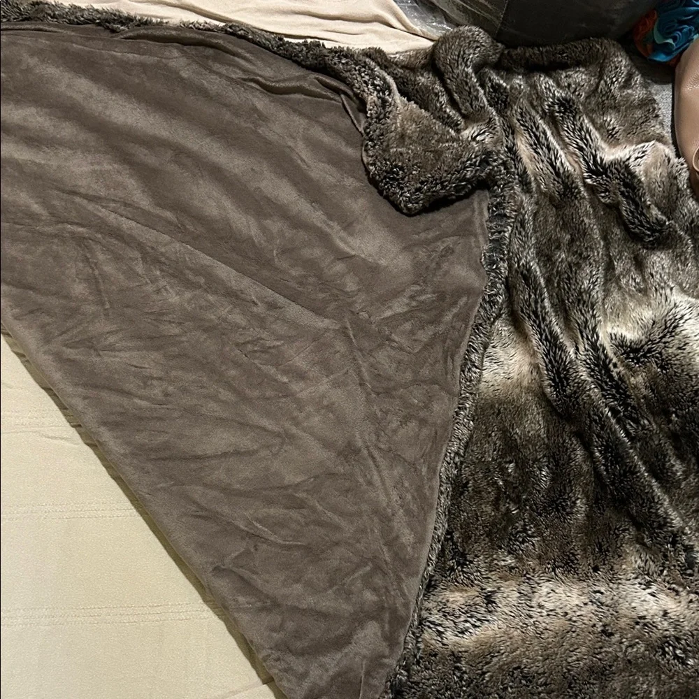 CB2 Faux Fur Throw Blanket in Light Gray